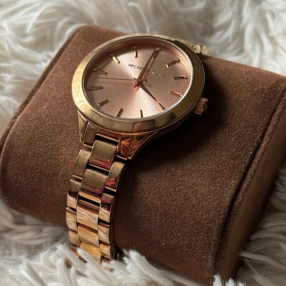 Michael Kors Gold Tone Watch with crystals - Picture 4 of 5